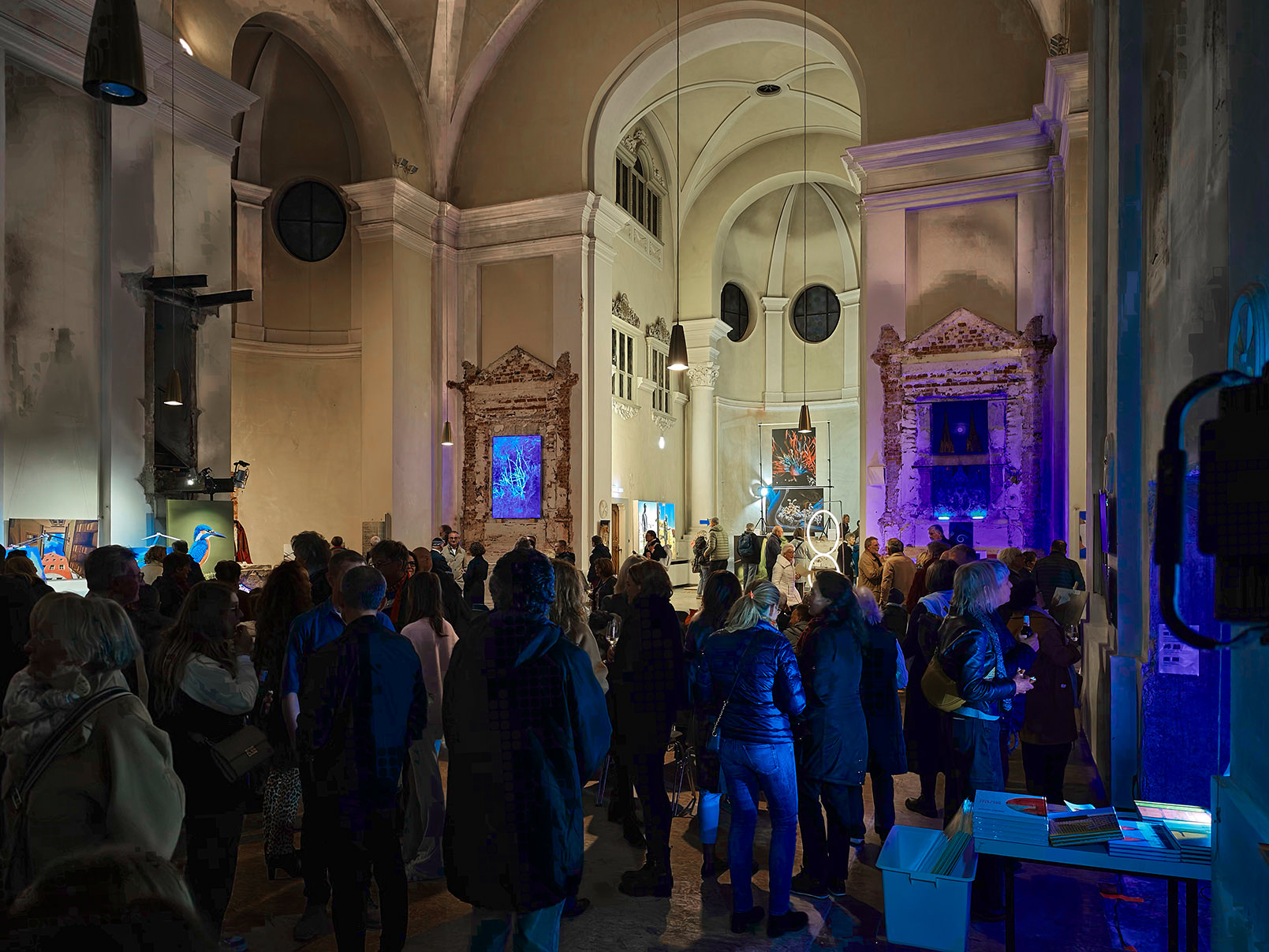 Vernissage Theria 8 Fotografen 10.10.2025